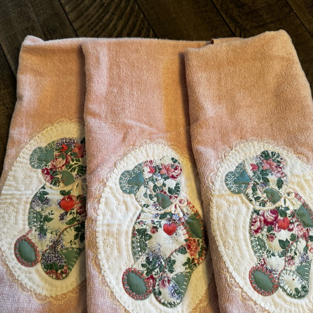 Vintage Sarah Lynn's American Country Inns Towels Bears Applique Set Of 3 New - Picture 3 of 10